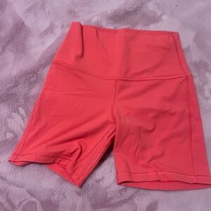 Lululemon align shorts in Lip Gloss